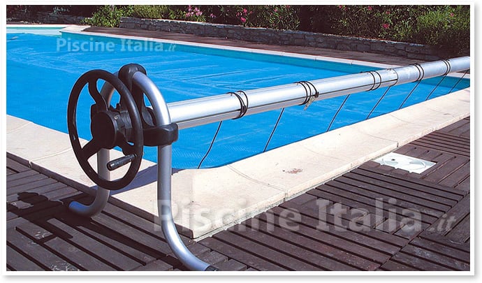arrotolatore_copertura_estiva_piscina_a_