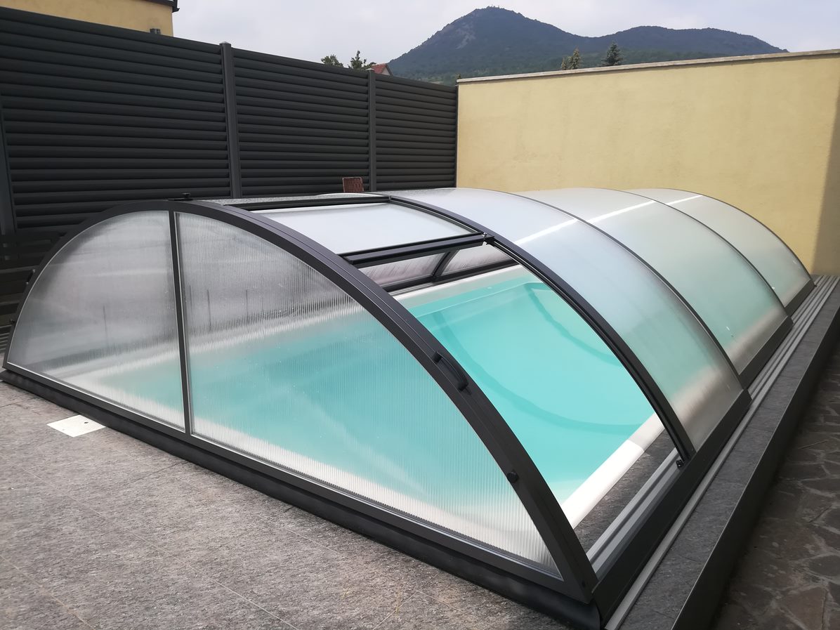 Copertura telescopica per piscina interrata da giardino - img1