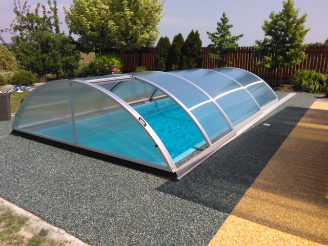 Copertura telescopica per piscina interrata da giardino - img2