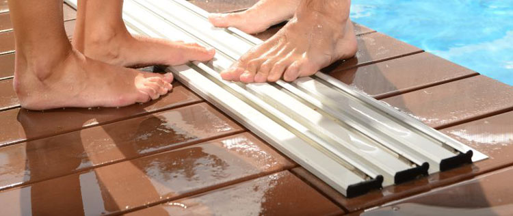 Copertura telescopica per piscina interrata da giardino - Binari