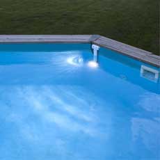 Faretto a sospensione led bianco per piscina fuoriterra